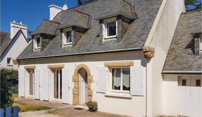 Four-Bedroom Holiday Home in Fouesnant
